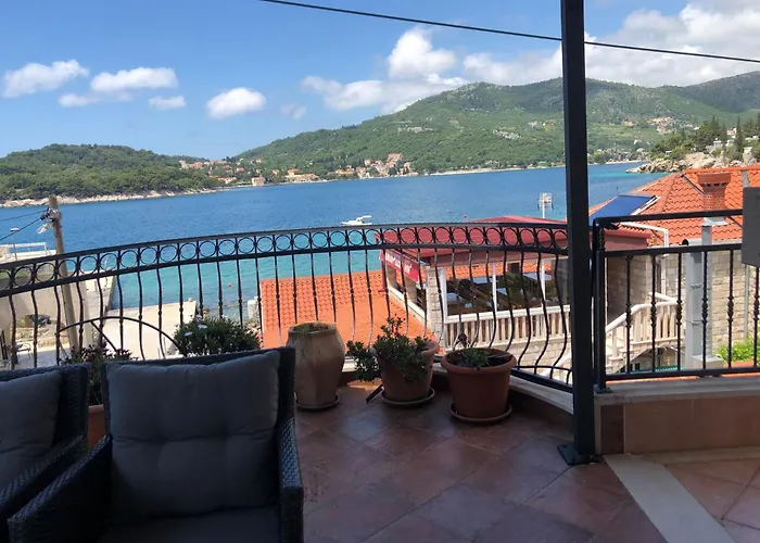 Villa Ana 2